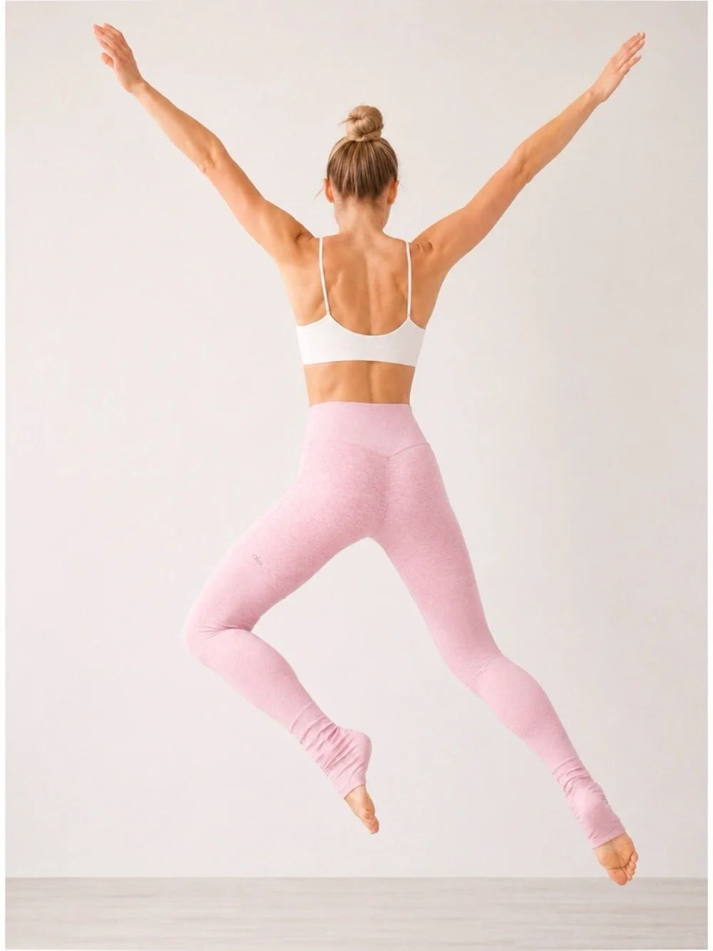 Alo High-Waist Alosoft Goddess Legging in Parisian Heather Pink Size M